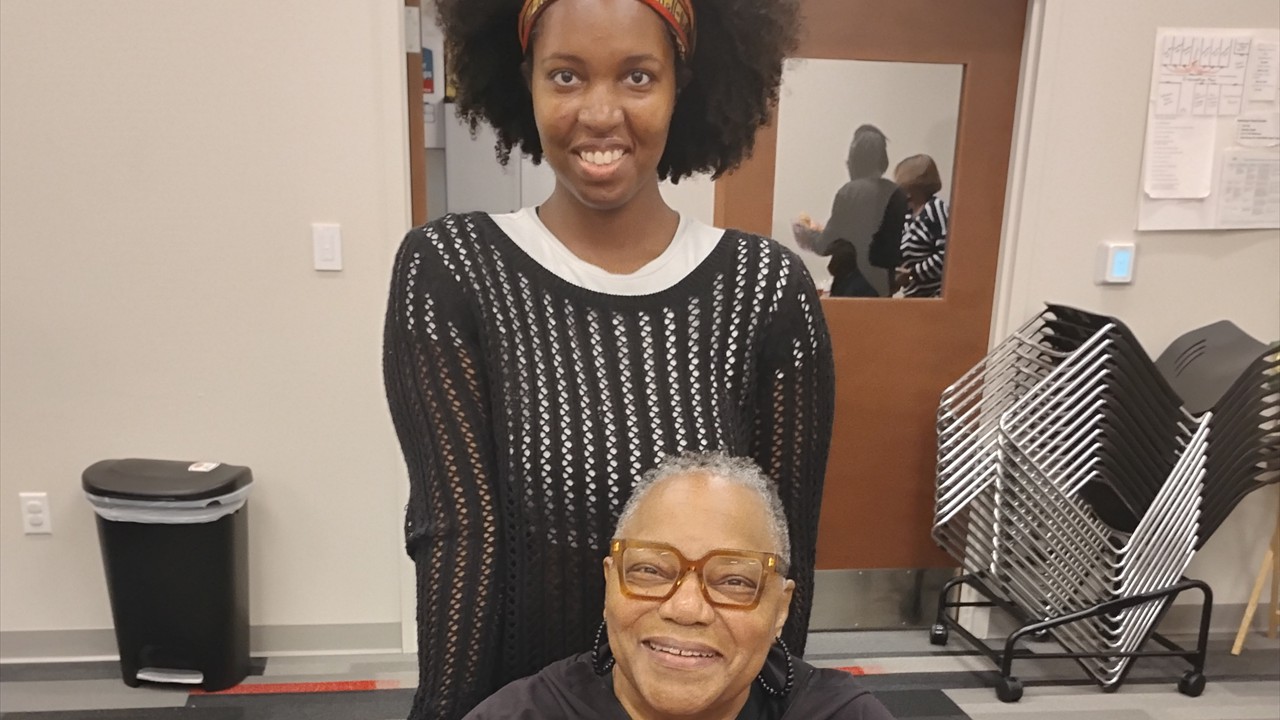 1000003327 1000003327