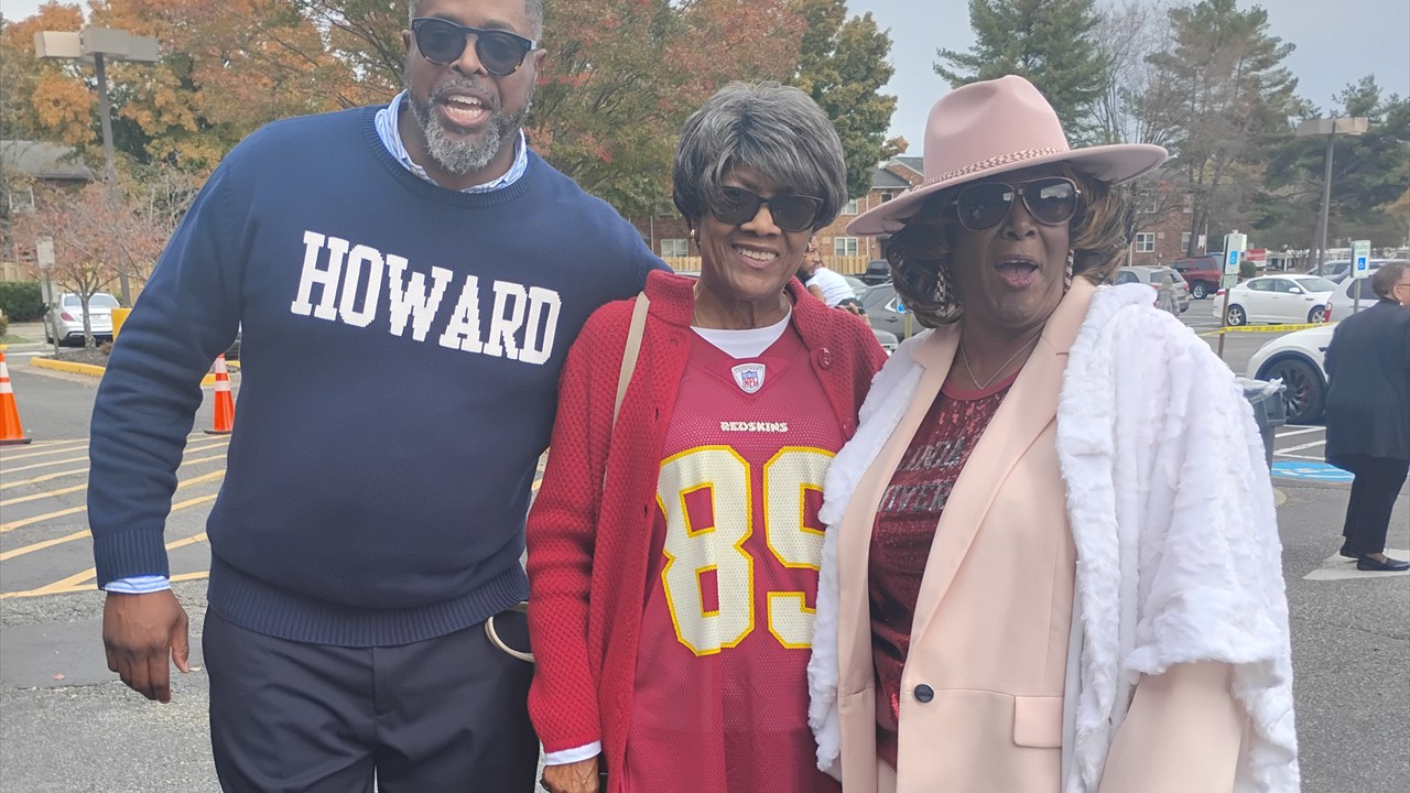 1000004121 1000004121