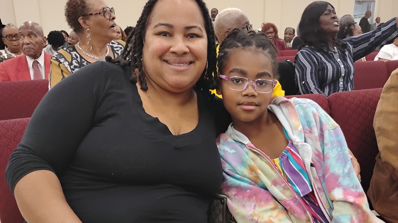 1000004949 1000004949